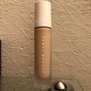 Fenty Beauty Foundation by Rihanna Shade: 150